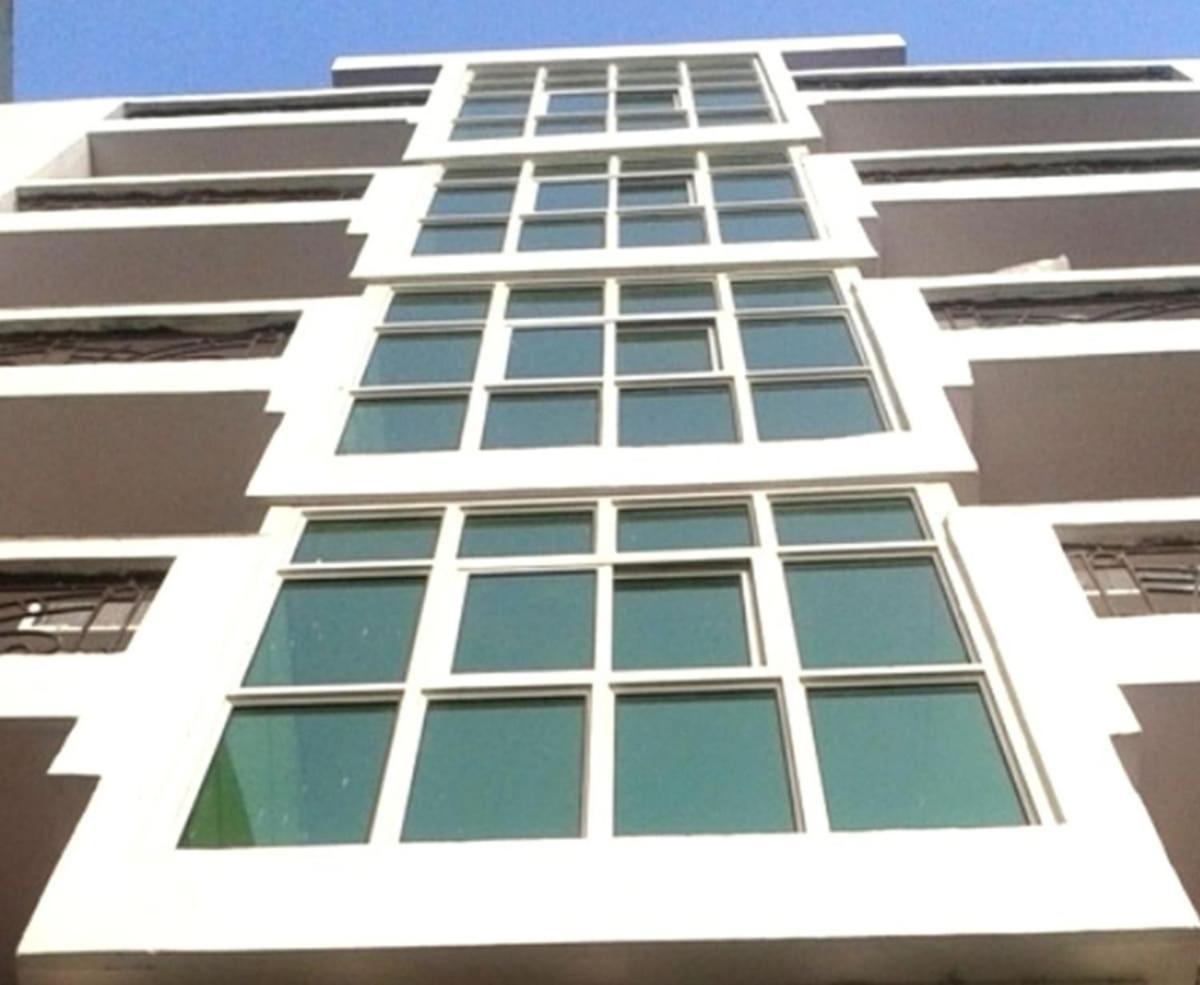 Charanpahari Hotel New Delhi Exterior photo